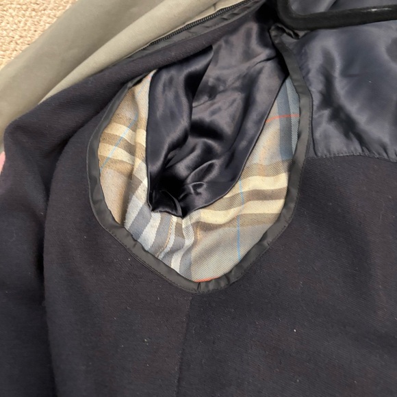 ⛰️ Vintage Men’s Burberry Trench with Wool Liner - size 40 L - Picture 15 of 15